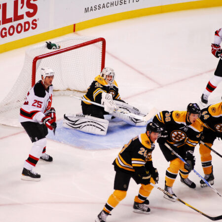 Montreal Canadiens vs Boston Bruins Prediction and Picks – October 10th, 2024