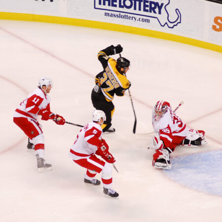 Pittsburgh Penguins vs Detroit Red Wings Prediction and Picks – October 10th, 2024